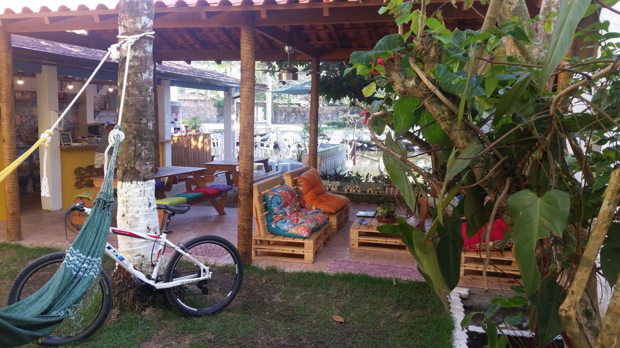 Maracuja Hostel Araquari Exteriör bild